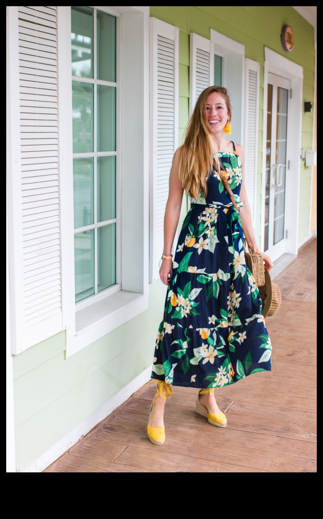 Island Allure: Καλοκαιρινά ρούχα με τροπική έμπνευση για λαμπερές βραδιές