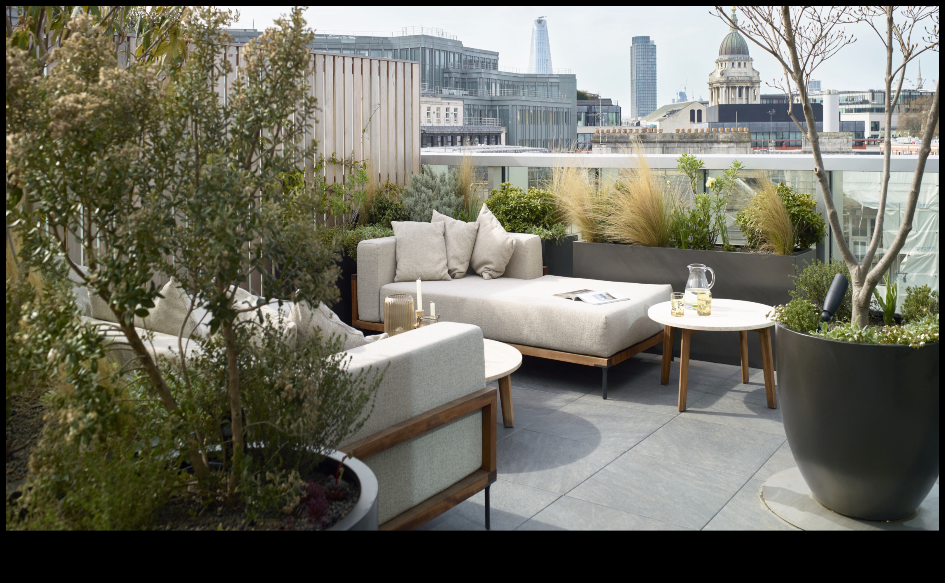 City Gardening Chic: Stylish Solutions for Urban Living