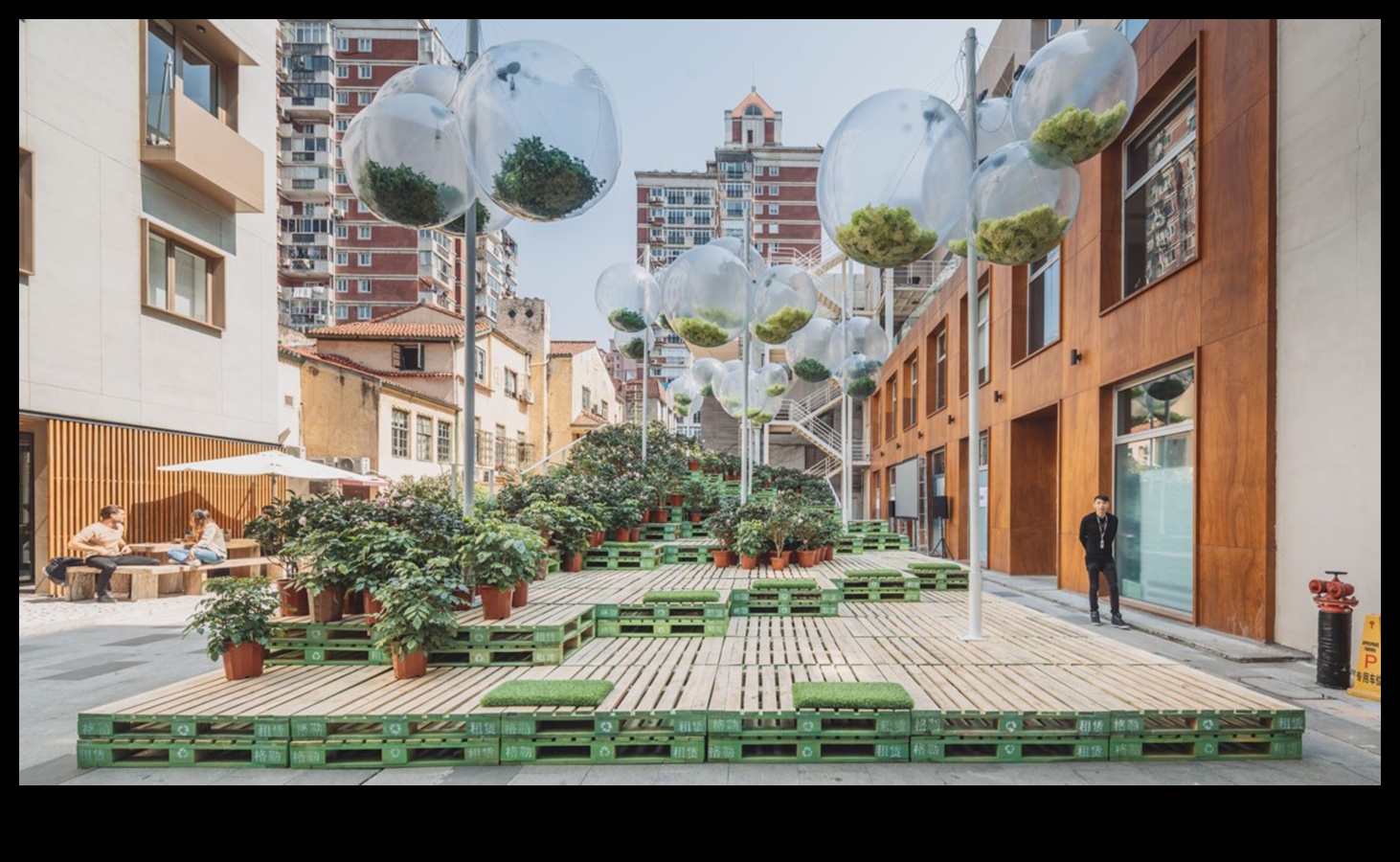Οδηγός Urban Bloom: Transforming City Spaces with Greenery